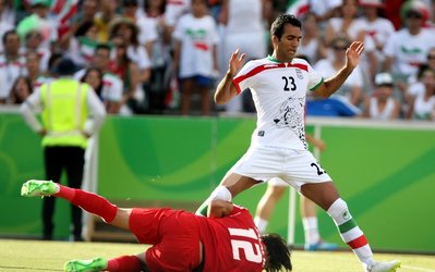 تابش: پولادی باید به کشور بازگردانده شود / حاکمیت جریمه لغو قرارداد پولادی با تیم قطری را بپردازد / یک بازیکن مقصر شکست تیم ملی نیست