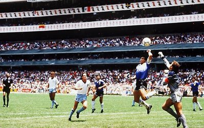 1986، دست خدا!