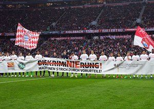 ابتدای بازی|بایرن مونیخ 0 - 2 مونشن گلادباخ / بوندسلیگا