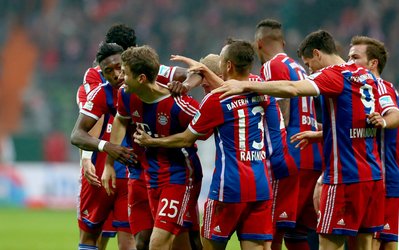 بوندسلیگا | وردربرمن 0 - بایرن 4 / هرتا 2 - شالکه 2 / شاگردان پپ این بار در وزر اشتادیون پیروز شدند / فرار شالکه از شکست در پایتخت + چیدمان و گل‌ها بازی