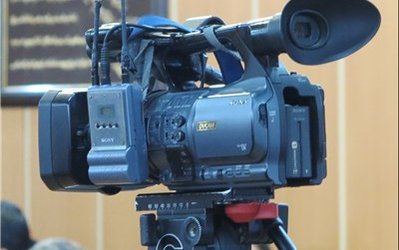 جام حذفی | حاشیه گل‌گهر - پرسپولیس / سرعت پایین اینترنت، خبرنگاران را تماشگر کرد