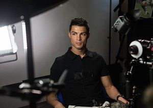 کریستیانو رونالدو|کریستیانو رونالدو برابر دوربین خبرنگاران سایت UEFA.com