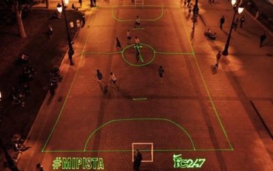 زمین فوتبال لیزری