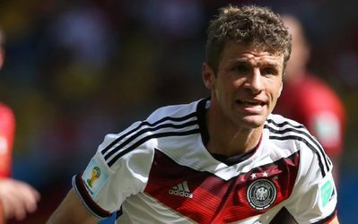 آنری: مسی را فراموش کنید، مولر باید الگو باشد