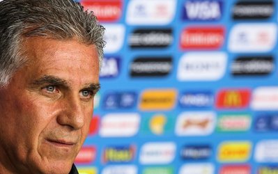 کی‌روش: با تیمی بازی داریم که چشم‌بسته همدیگر را پیدا می‌کنند / همه‌جا بابت حرف زدن به ما پول می‌دهند اما اینجا جریمه می‌شوم!