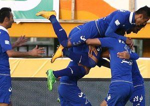 شادی بازیکنان استقلال|صبای قم 1 - 2 استقلال تهران / لیگ برتر