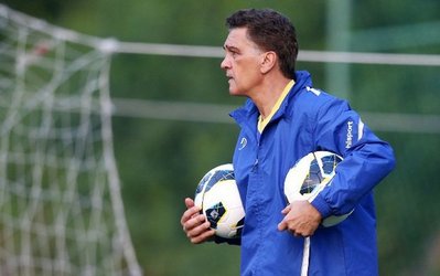 دن‌گاسپار داربی ایران را از نزدیک می‌بیند