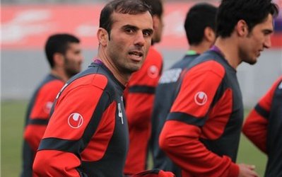 برادر حسینی با ناراحتی باشگاه پرسپولیس را ترک کرد