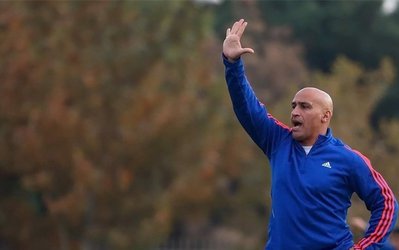 منصوریان: سقف بودجه و قرارداد مانع رشد فوتبال ایران است