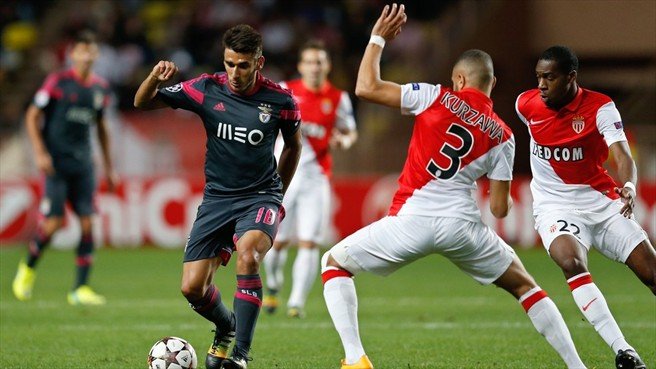 اِدواردو سالویو - لایوین کورزاوا