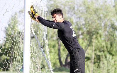 دروازه‌بان ملوان: به تراکتورسازی‌ گفتم با ملوان قرارداد دارم