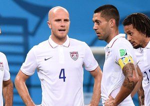 زوسی - کلینت دمپسی - بردلی|4 ستاره ایالات متحده آمریکا در 1قاب .