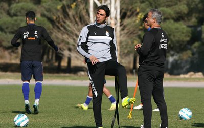 سوال روز | چرا منصوریان علیه رحمتی افشاگری کرد / شیطان استقلال کیست؟