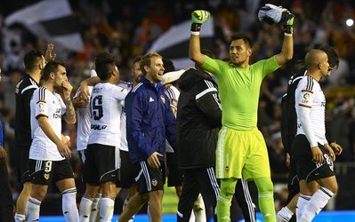 لالیگا | الچه 0 - والنسیا 4 / پیروزی خفاش‌ها جایگاه سوم‌شان را تثبیت کرد