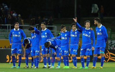 روشن: پشت پرده‌های استقلال عامل عدم حمایت کادر فنی از ملی‌پوشان است