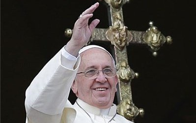 شوخی پاپ آرژانتینی با محافظان سوئیسی‌اش