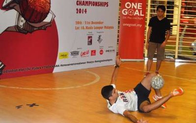 ستاره ایرانی فوتبال نمایشی نایب قهرمان آسیا شد