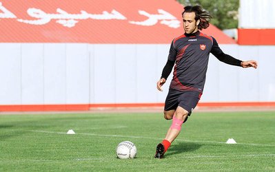 سوژه روز | علی کریمی با راه‌آهن تمرین کرد