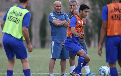 تحلیل روز | در انتظار کاتاناچوی منصوریان / استقلال ابزار دفاع چهار نفره را ندارد 