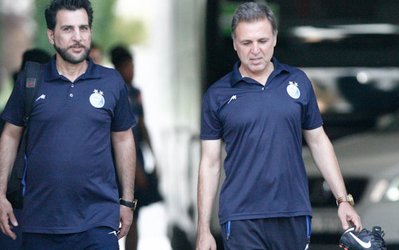 زرينچه: استقلال همچنان شانس قهرمانی دارد/ در دور رفت عملکرد خوبی نداشتیم