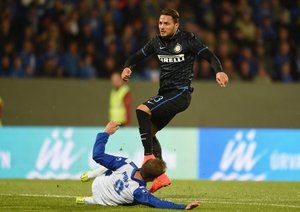 درگیری بازیکن با یار اینتر|استرانان 3-0 اینترمیلان / لیگ اروپا