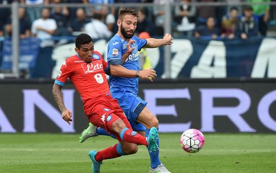 سری‌آ | امپولی 2 - ناپولی 2 / ساسوئولو 2 - آتالانتا 2 / چهار تساوی 2-2 در دیدارهای امروز