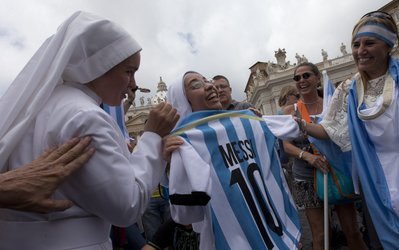 عکس روز | واتیکان حامی بزرگ مسی