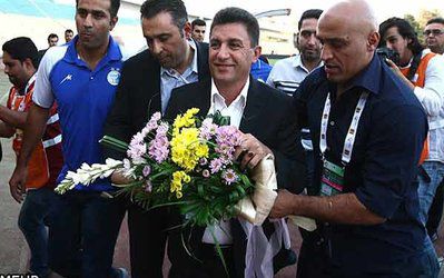 سورپرایز ویژه منصوریان برای دیدار استقلال با تراکتورسازی