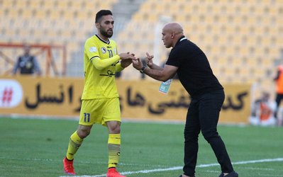 تیم منصوریان در آستانه یک بحران بزرگ؛ مهاجمان نفت یکی یکی می‌روند