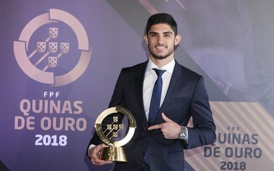 پیشنهاد رونالدو برای انتخاب بازیکن جایگزین بنزما