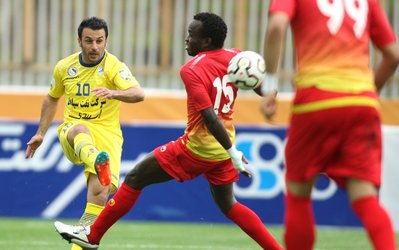 رضایی: هر چه زدیم به در بسته خورد / باخت برابر فولاد را فراموش کردیم