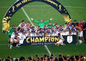 آلمان|جشن بازیکنان آلمان بعد از قهرمانی در جام جهانی 2014.