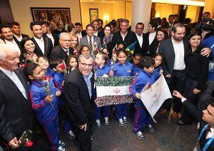 ایران|استقبال مسئولین برزیل از تیم کشورمان.