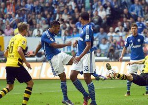 شوت بازیکن شالکه|شالکه 2 - 1 دورتموند / بوندسلیگا