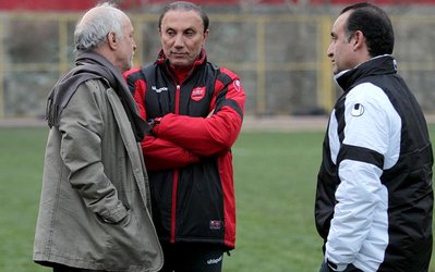 خوردبین: پیام و درخشان هیچ اختلافی با هم ندارند