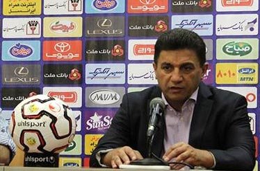 قلعه‌نویی به نشست خبری نمی‌رسد