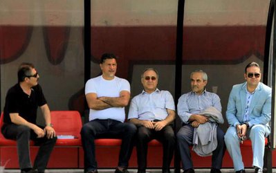 مدیر عامل و اعضای هیأت مدیره در تمرین پرسپولیس حاضر شدند