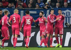 شادی بازیکنان رئال|شالکه 04 0 - 2 رئال مادرید /  لیگ قهرمانان