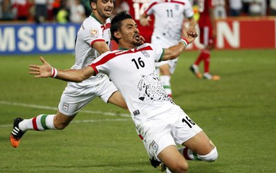 حمله اماراتی‌ها به AFC ادامه دارد/ داور ژاپنی،‌نقطه شوم بازی ایران و امارات بود