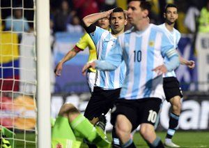 سرخیو آگوئرو|آرژانتین 0 (5) - (4) 0 کلمبیا / کوپا آمریکا