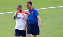 اشنایدر: خیلی‌ها می‌گفتند هلند شانس زیادی ندارد