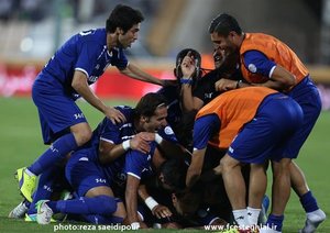 شادی بازیکنان استقلال|استقلال تهران 2 - 0 ملوان انزلی / لیگ برتر ایران (خلیج فارس)