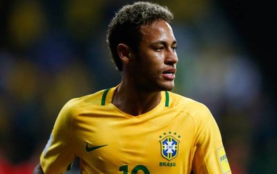 نیمار: ادامه دادن به فوتبال برایم سخت است!