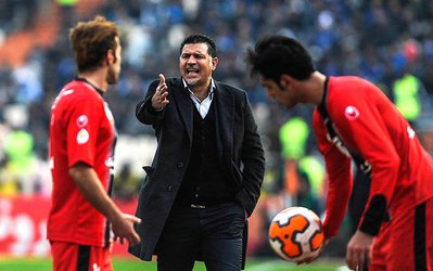 در انتظار جنگ بزرگ علی دایی و پرسپولیس/ سرخ‌ها با دلیل پول نمی‌دهند