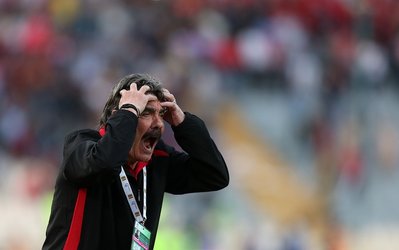 اکبر منتشلو | روزهای سخت پیرمرد از راه رسید