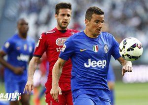 تقابل دو بازیکن|یوونتوس 1 - 1 کالیاری / سری آ