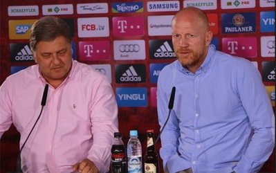 سامر: شانس بایرن و بارسا برای صعود مساوی است