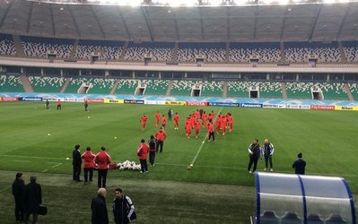 حاشیههای تمرین پرسپولیس | تمجید از ورزشگاه تیم میزبان و سختگیری ناظر اردنی