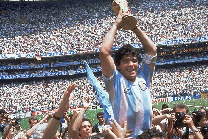 Diego Maradona #3.jpg