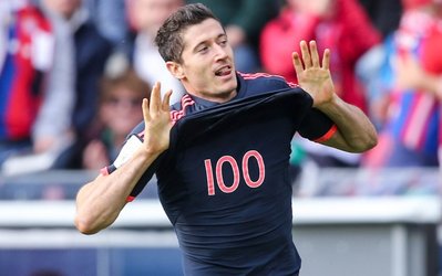 لواندوفسکی: بابت این دو گلی که به ثمر رساندم، خیلی خوشحالم